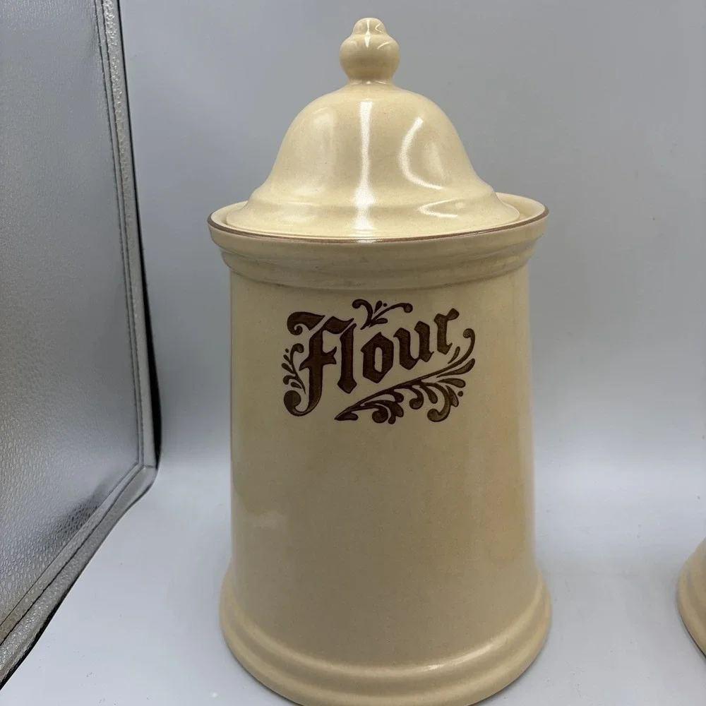 Pfaltzgraff piece set
